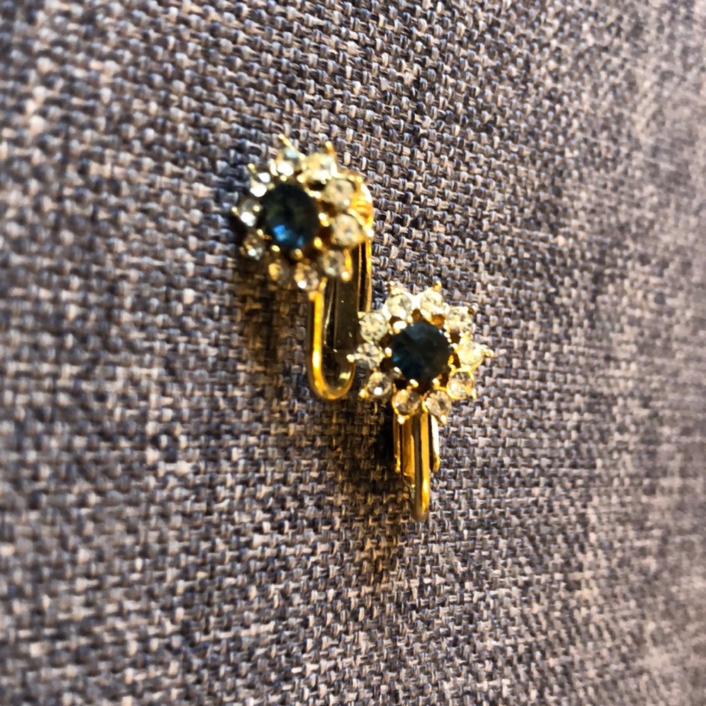 Vintage Flower Clip On Earrings